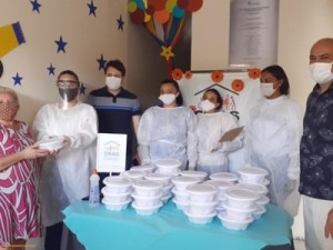 Ação Social começa entrega de máscaras e quentinhas nas comunidades de Barbalha