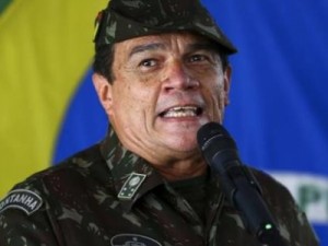 General diz que Exército já se prepara para 3ª onda da Covid