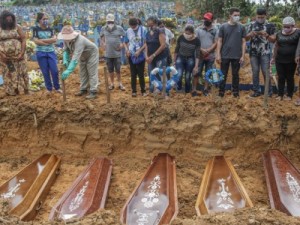 Covid-19: Brasil registra novo recorde quase 4 mil mortes em 24hs