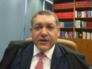 Covid-19: Ministro Nunes Marques liberou a realização de cultos e missas