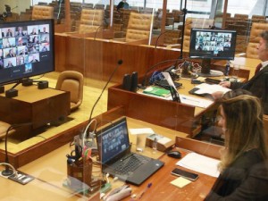 Maioria do STF decide que estados e municípios podem proibir missas e cultos durante pandemia