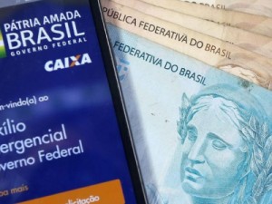 Auxílio Emergencial 2021: Hoje 1ª parcela recebem nascidos em abril