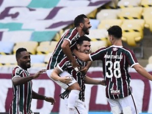 Fluminense vence clássico, se classifica para semifinal e elimina o Botafogo