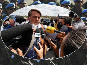Bolsonaro ofende jornalista, ataca STF e ameaça governadores com Exército