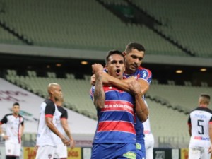 Fortaleza reestreia no Cearense com goleada de 4 a 1 sobre o Caucaia