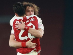 David Luiz tem saída do Arsenal confirmada. Zagueiro tem chance de ser reforço do Flamengo?