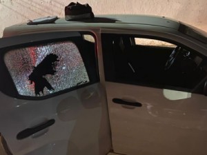 Mulher abordada sem máscara ataca a pedrada a Vigilância Sanitária de Barbalha