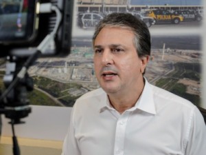 Governador sanciona lei que garante pagamento da inscrição do Enem a estudantes da rede pública que tiveram isenção negada