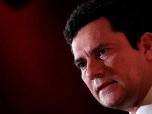 Moro cogita se candidatar em 2022 e inicia conversa com o Podemos