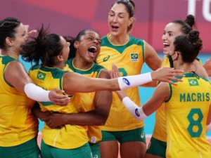 Brasil vira e vence a República Dominicana no tie-break no vôlei feminino nas Olimpíadas