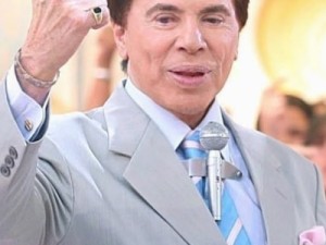Silvio Santos é internado com Covid-19: "Clinicamente bem"