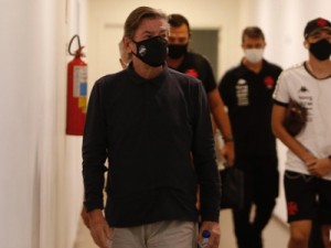 Justiça determina execução de R$ 93,5 milhões em dívidas trabalhistas do Vasco