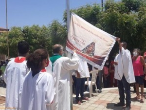 Hasteamento da bandeira e missa abrem festa da padroeira do bairro Malvinas