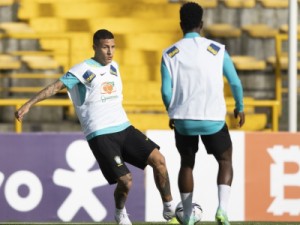 Tite confirma Seleção com Guilherme Arana na lateral e Gabriéis no ataque; veja escalação