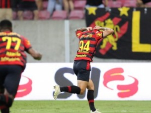 Corinthians perde para o Sport e segue fora do G 4