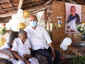 Comunidade do Sítio Saco I chora no adeus a centenária dona Maria de Nazio