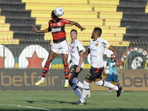 Pego de surpresa, Sport diz que não aceitará possível mudança de data em jogo contra o Flamengo