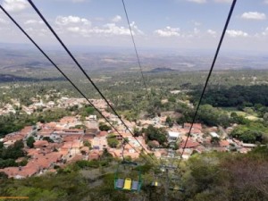 Primeiro domingo de funcionamento teleférico registra 1.851 pessoas
