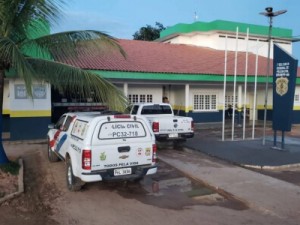 Menina de 11 anos é morta com 21 facadas pelo tio após ser estuprada no Amazonas