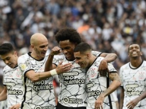 Corinthians joga bem, bate o Santos e entra no G-4 pela primeira vez no Brasileirão