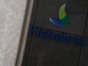 Lucro da Eletrobras cai 65,7% no 3º trimestre, para R$ 965 milhões