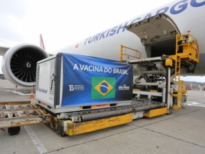 Governo anuncia R$ 1,4 bilhão para compra de 100 milhões de doses de vacinas contra Covid