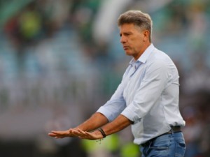 Flamengo anuncia saída de Renato Gaúcho