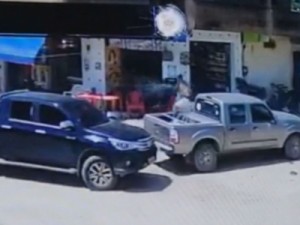 Câmeras registram ataque contra bar em Itaboraí; cinco pessoas morreram, diz polícia