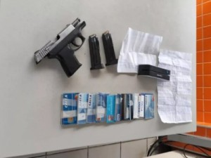 Dois homens são presos suspeitos de aplicar golpes em caixas eletrônicos em Canindé