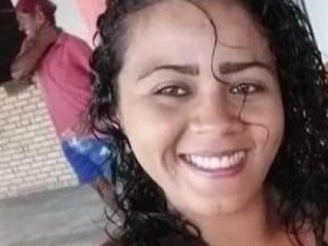 Mulher é morta a tiros na cidade de Itarema
