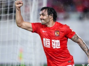 Santos e Ricardo Goulart trocam documentos, e jogador deve ser anunciado como novo camisa 10