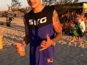 Policial militar de folga mata jovem dentro de delegacia após discussão em Camocim, no Ceará