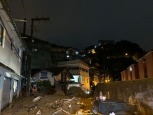 Temporal em Petrópolis deixa 44 mortos; bombeiros ainda não sabem quantos são os desaparecidos