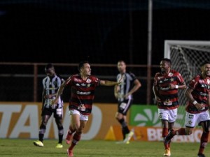 Em jogo com oito gols, Portuguesa bate o Botafogo pelo Campeonato Carioca