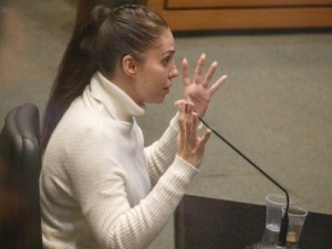 Seap apura denúncia de 'atos libidinosos' entre Monique Medeiros e advogado na cadeia