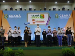 Tempo integral no Ensino Médio do Ceará será universalizado até 2026, com R$ 1,37 bi