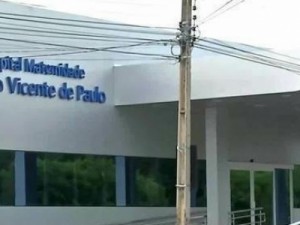 Deputado e Prefeito de Barbalha assinam repasse de Emenda Parlamentar para o HSVP