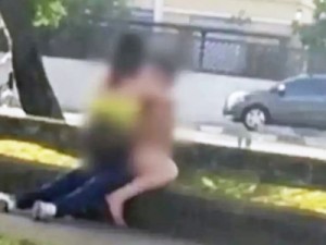 Casal é flagrado fazendo sexo em avenida de SP e escapa de agressão