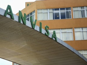 Anvisa aprova uso emergencial de medicamento para covid-19