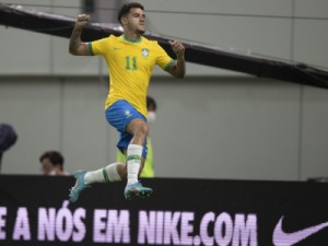 Reservas se tornam decisivos na Seleção e aumentam tendência de nove atacantes na Copa