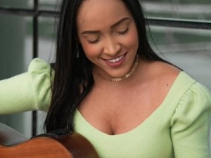 Tâmara Matos, cantora sertaneja, morre aos 27 anos após ser atropelada, na BA