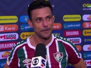 Com gol de Fred, Fluminense goleia o Corinthians no Maracanã