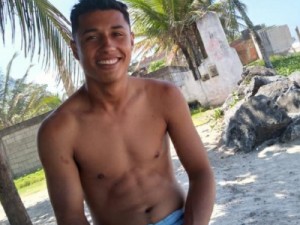 Jovem indígena é morto a tiros e tem corpo carbonizado em acampamento na BA