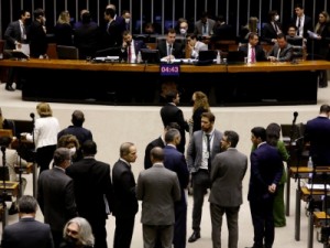 Congresso aprova manter orçamento secreto, mas sem pagamento obrigatório