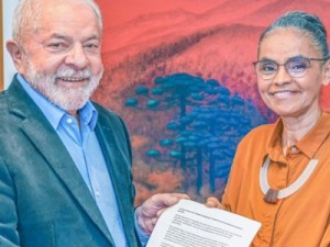 Marina Silva se reúne com Lula e deve anunciar apoio ao petista