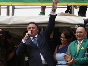 Ministro do TSE proíbe Bolsonaro de usar imagens de 7 de Setembro no horário eleitoral