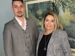 Ex de Bolsonaro tem empresas que devem R$ 318 mil à União