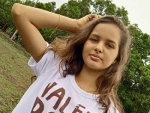 Adolescente morre eletrocutada após sair do banho molhada e tocar em TV, no Maranhão