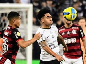 Corinthians e Flamengo ficam no zero em "primeiro tempo" de final da Copa do Brasil