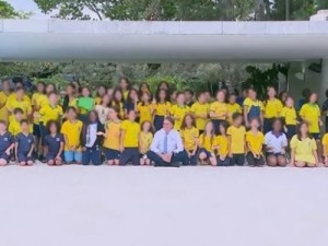 Entidades pedem que Conselho Tutelar apure violações em vídeo de Bolsonaro com crianças